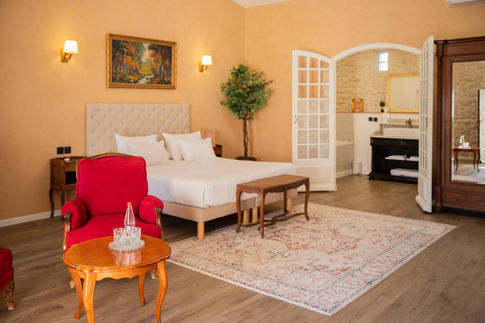 Maison Roucas - Restaurant Et Chambres D'Hotes Solérieux Dış mekan fotoğraf